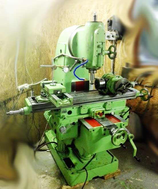 ФУ2-250 Верстат вертикальний консольно-фрезерный